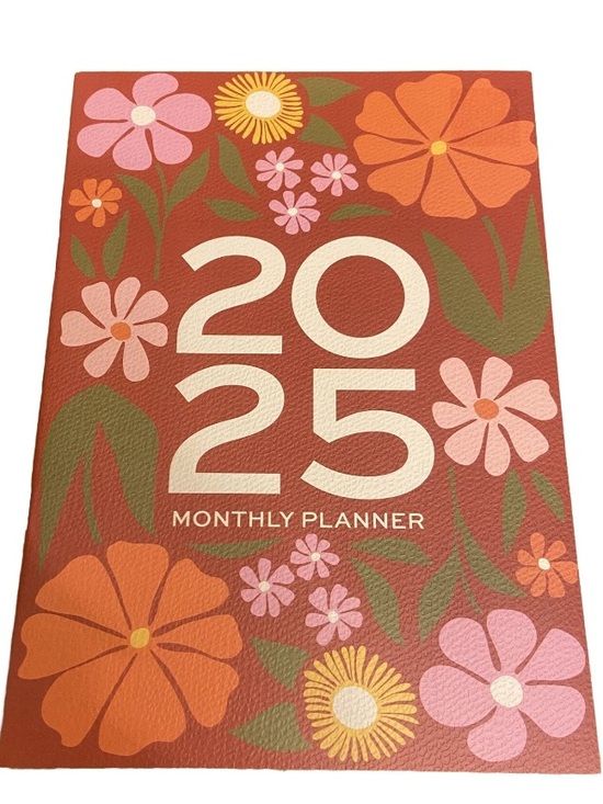 Old East Main Company Other - 2025 Floral Cover Planner & Agenda 32 Pages 6.75 X 9.5 Paperboard Lot Of 5.
